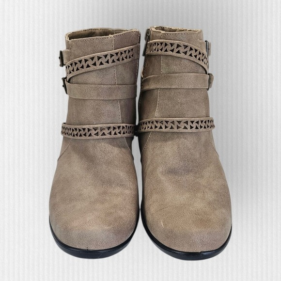 Womens Taupe Faux Suede Ankle Boots Buckle Straps Low Block Heel Side Zip 9.5 W - Picture 3 of 11
